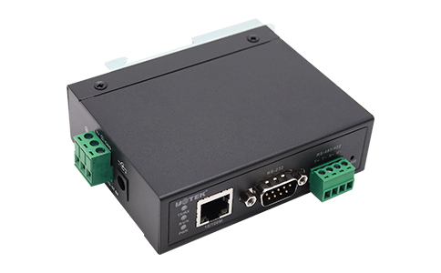 UT-6801A-POE 導軌式1口RS232/485/422 串口服務器